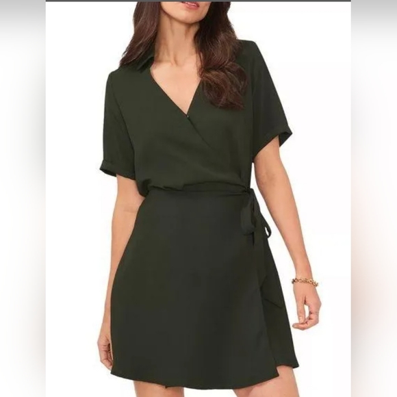 💜Vince Camuto Wrap Dress💜 - Picture 3 of 10